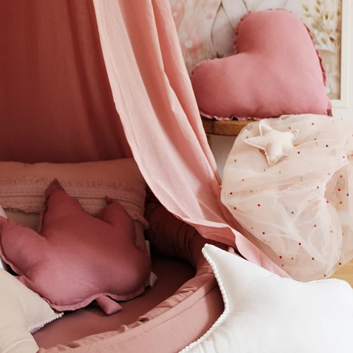 Maple leaf pillow PN Blush