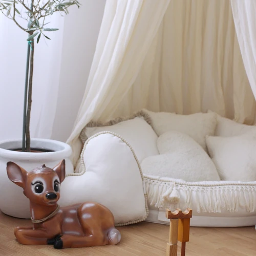 Futrzana poduszka Boho gwiazdka Wanilia