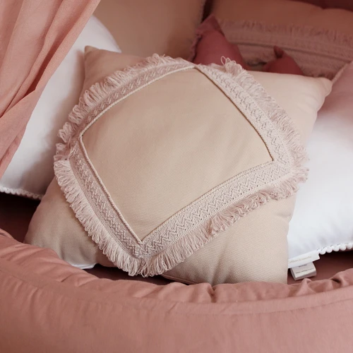 Square lace pillow Powder pink