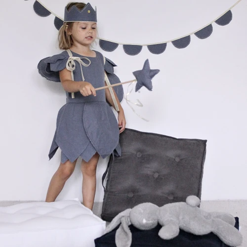 Pikowana pufa Biała