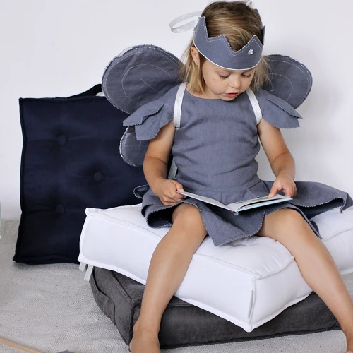 Pikowana pufa grafitowa