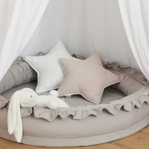 Small Junior nest Basic with ruffles Dark beige