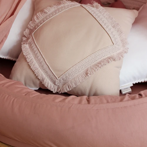 Small Junior nest Basic without ruffles Blush