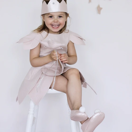 Kapcie z pomponikiem Pudrowe