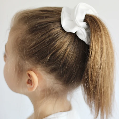 Basic Scrunchie White