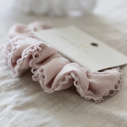 Linen Lace Scrunchie Powder pink