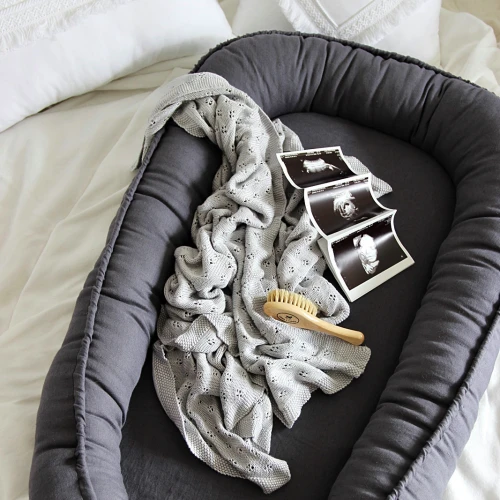 Gniazdko Niemowlęce Pure nature Grafit