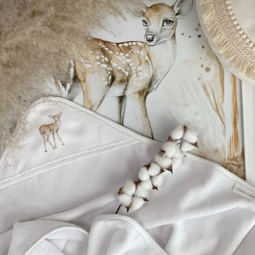 Ręcznik niemowlęcy Premium z kapturkiem Fawn 80x80 cm Biały