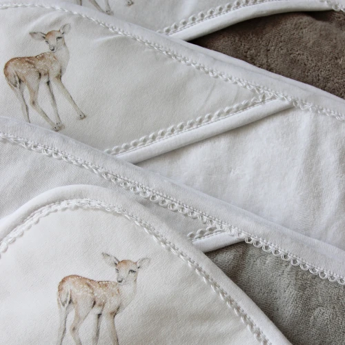 Ręcznik niemowlęcy Premium z kapturkiem Fawn 80x80 cm Biały