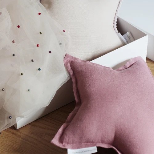 Mini linen star pillow Blush 