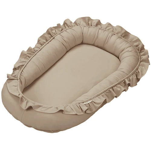 Baby nest BASIC with ruffles Cappuccino