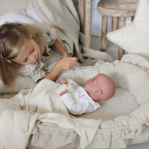 Gniazdko Niemowlęce Pure nature z falbanką Natural