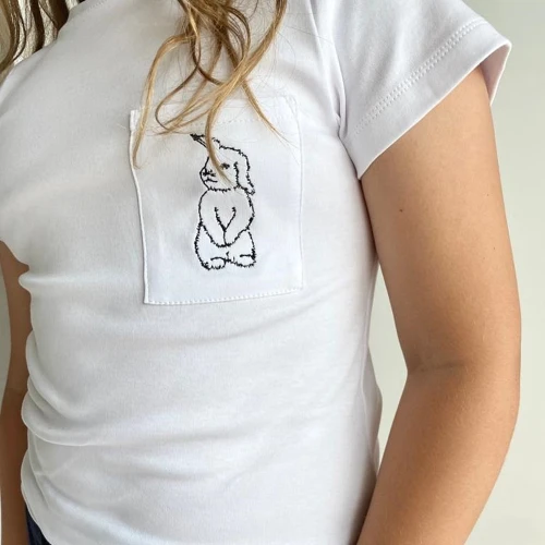 Biały T-shirt dziecięcy szkolny Premium z haftem Króliczek 