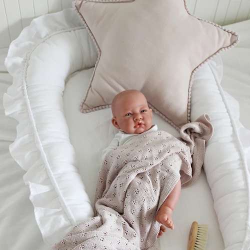 Baby nest with ruffles PN White