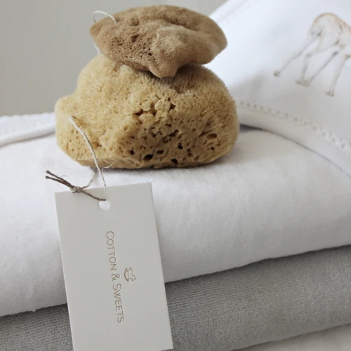 Newborn Premium hooded towel Fawn Light grey 80x80 cm - II quality (I)