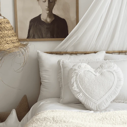 Boho Twist heart pillow White