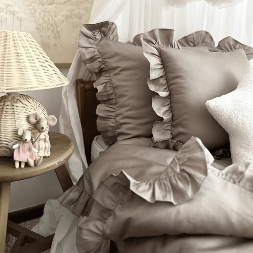 Adult Bed linen with ruffles Margaret Taupe 