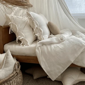 Lniana pościel Junior bez wypełnienia wiązana Kremowa