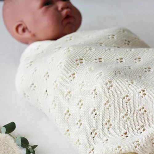 Ażurowy kocyk bambusowy Waniliowy