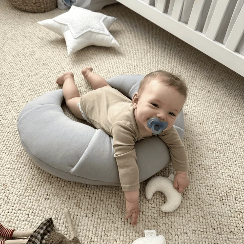 Poduszka Croissant Harry Jasno szara