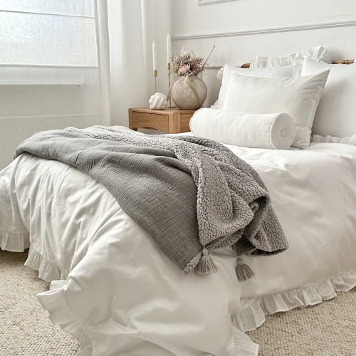 Double sided muslin and faux fur bedspread Grey melange 