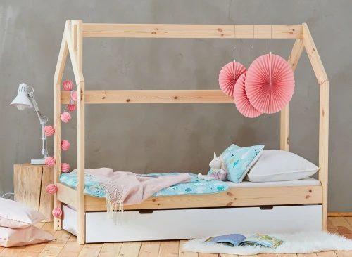 Łóżko-domek 160x70 cm