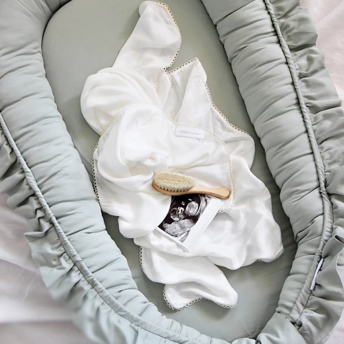 Bamboo swaddle with lace Baby 80x100cm vanilla