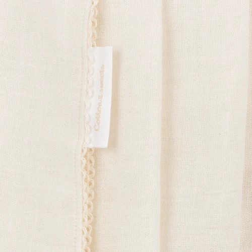 Bamboo swaddle with lace Baby 80x100cm vanilla
