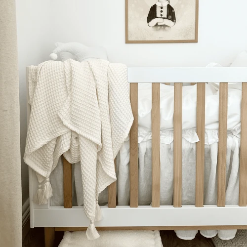 Bamboo waffle blanket with tassels Cream