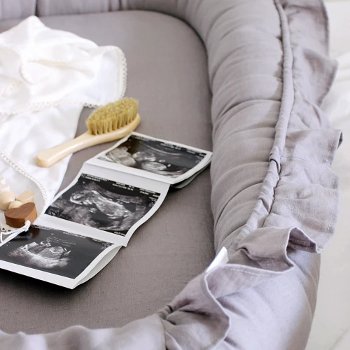 Bamboo diaper with lace Vanilla 43x43 cm