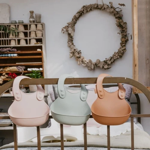 BIBS PREMIUM BIB BLUSH silicone bib