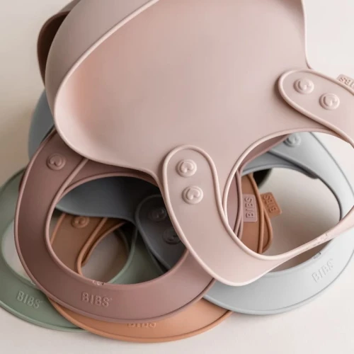 BIBS PREMIUM BIB BLUSH silicone bib