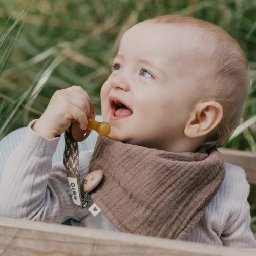 BIBS PACIFIER BRAID DARK OAK & VANILLA pacifier holder 100% organic cotton