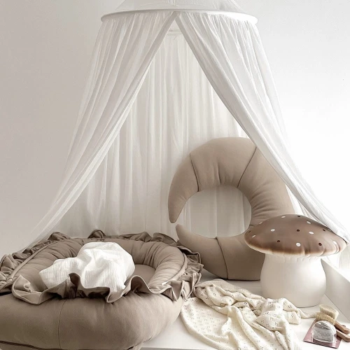 Baby nest BASIC with ruffles Cappuccino