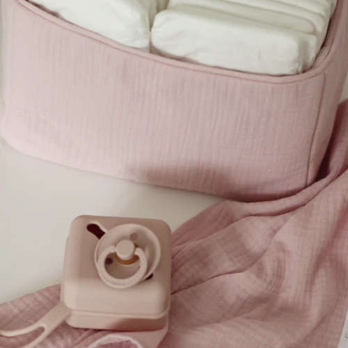 Organic cotton muslin baby diaper Bubblegum